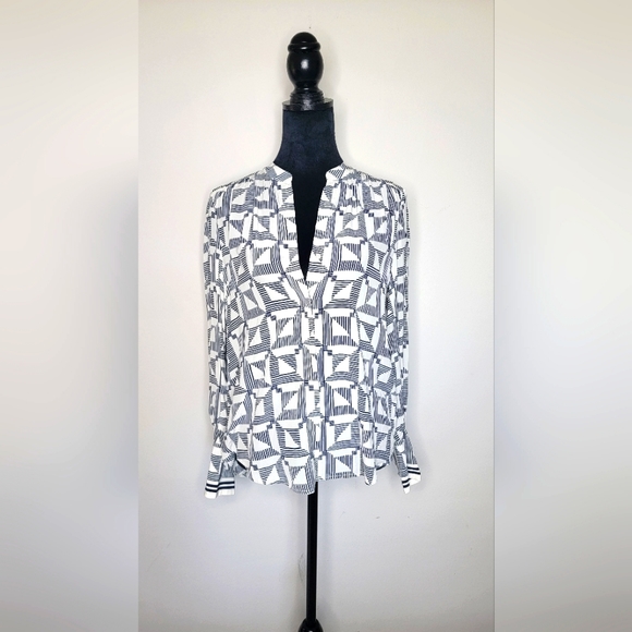 Joie Tops - Joie Geometric pattern Silk Blouse